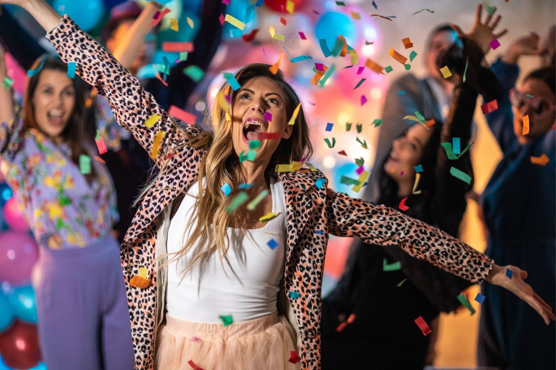 You are currently viewing FOMO, FOBO and FOOP – how they can hold you back